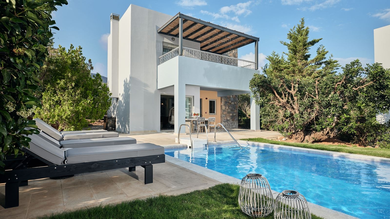 rooms-domes-private-residences-two-bedrooms-with-private-pool