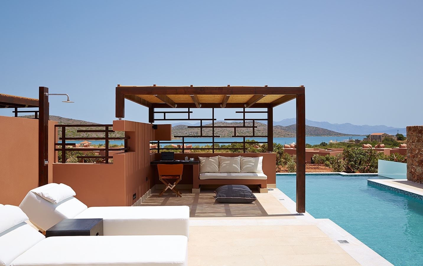 rooms-domes-luxury-residences-two-bedrooms-with-private-pool