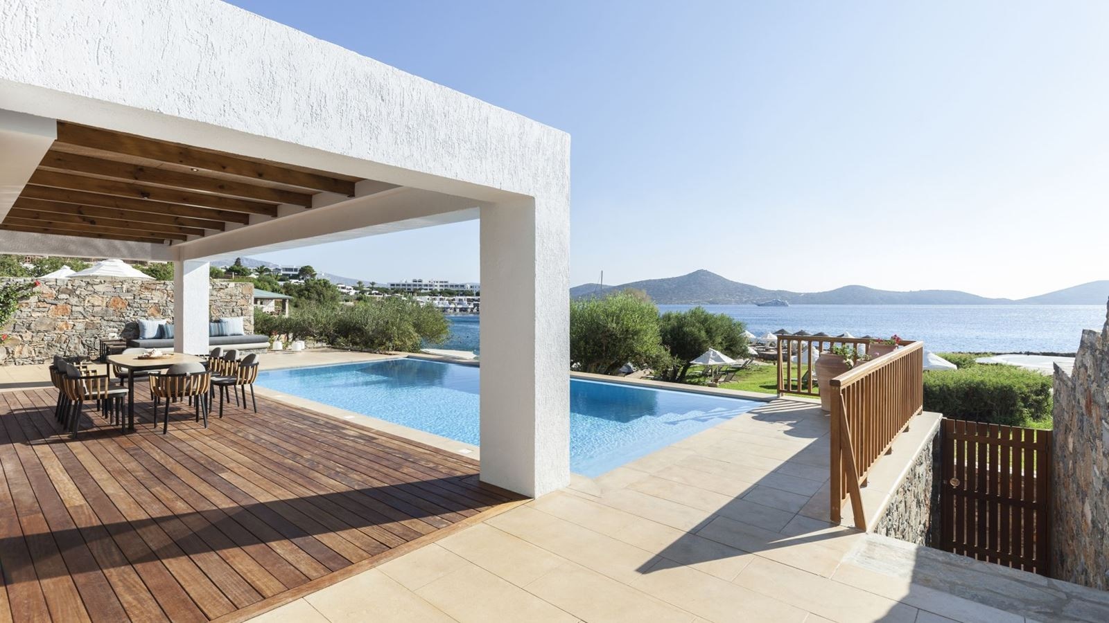 rooms-minoan-palace-villa-sea-view-private-pool