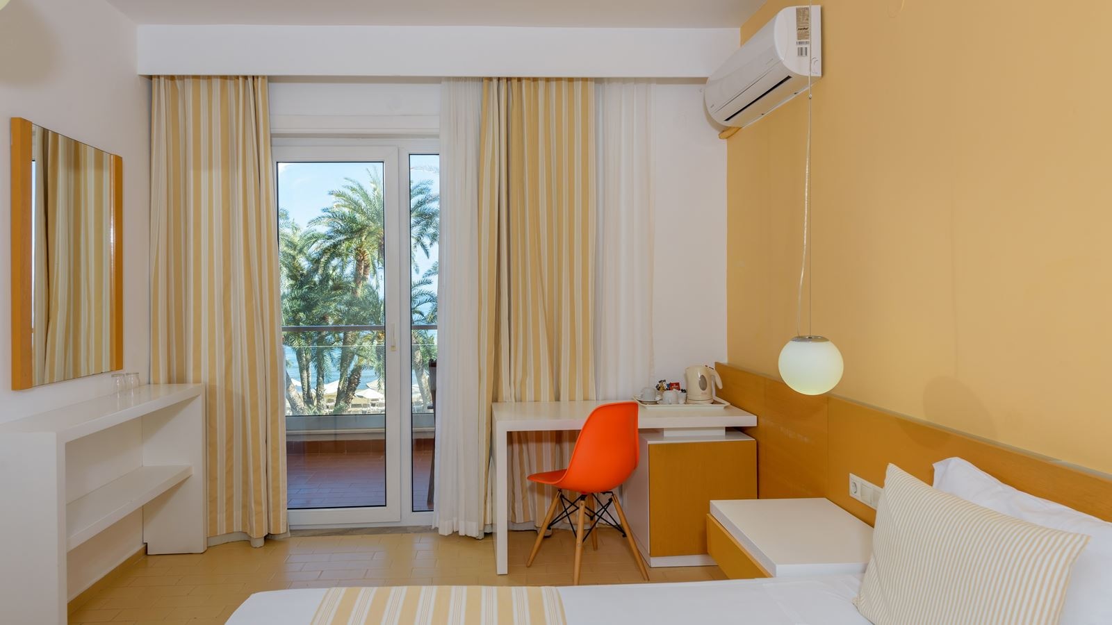 rooms-double-room-sea-view