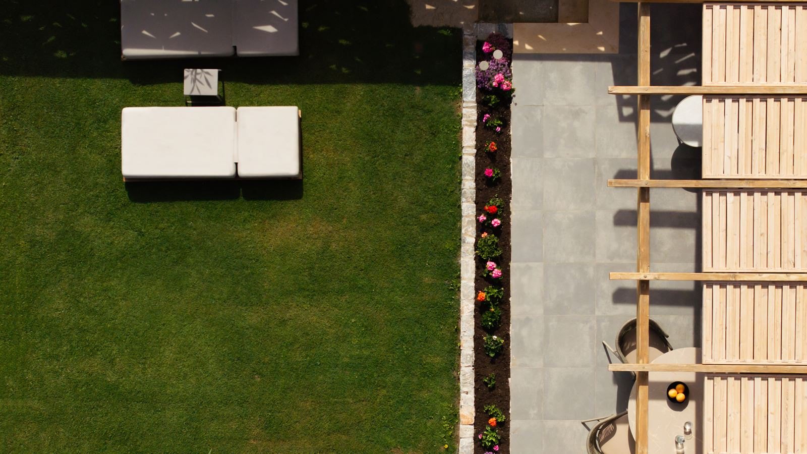 rooms-pasiphae-beachfront-villa