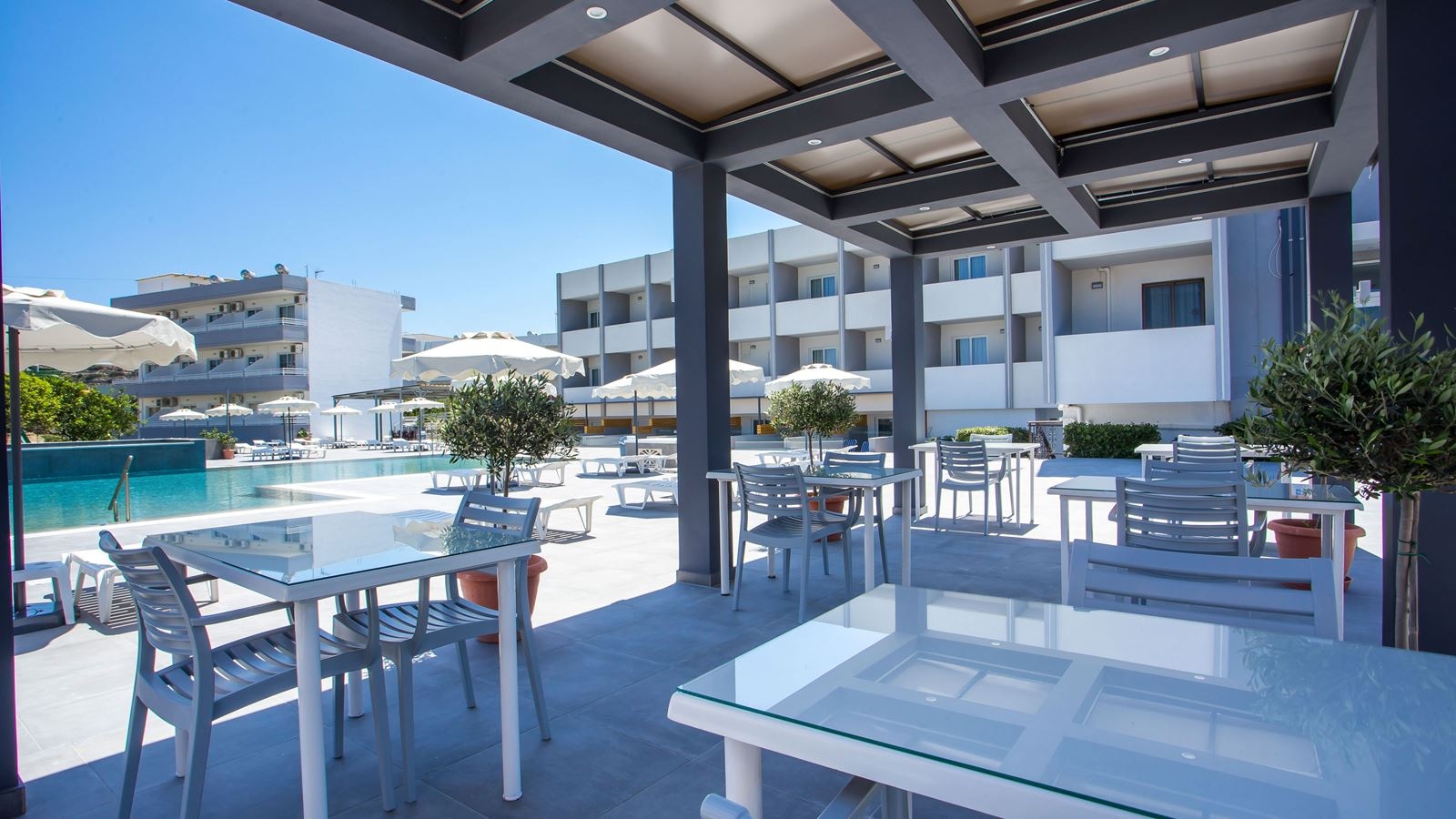 restaurants-restaurant