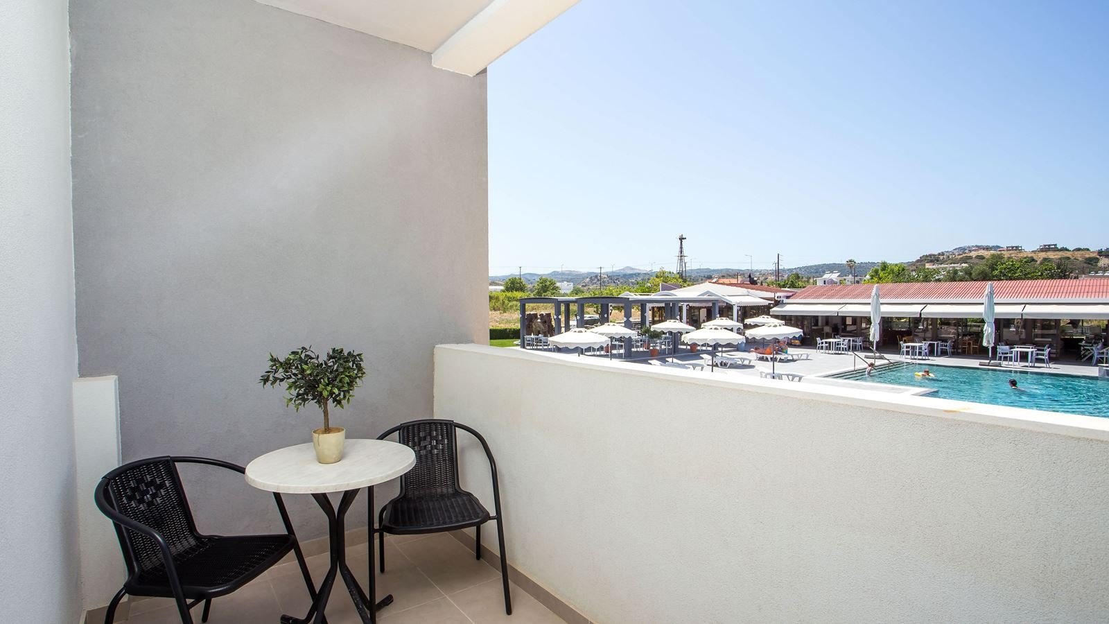 rooms-double-room	with-balcony