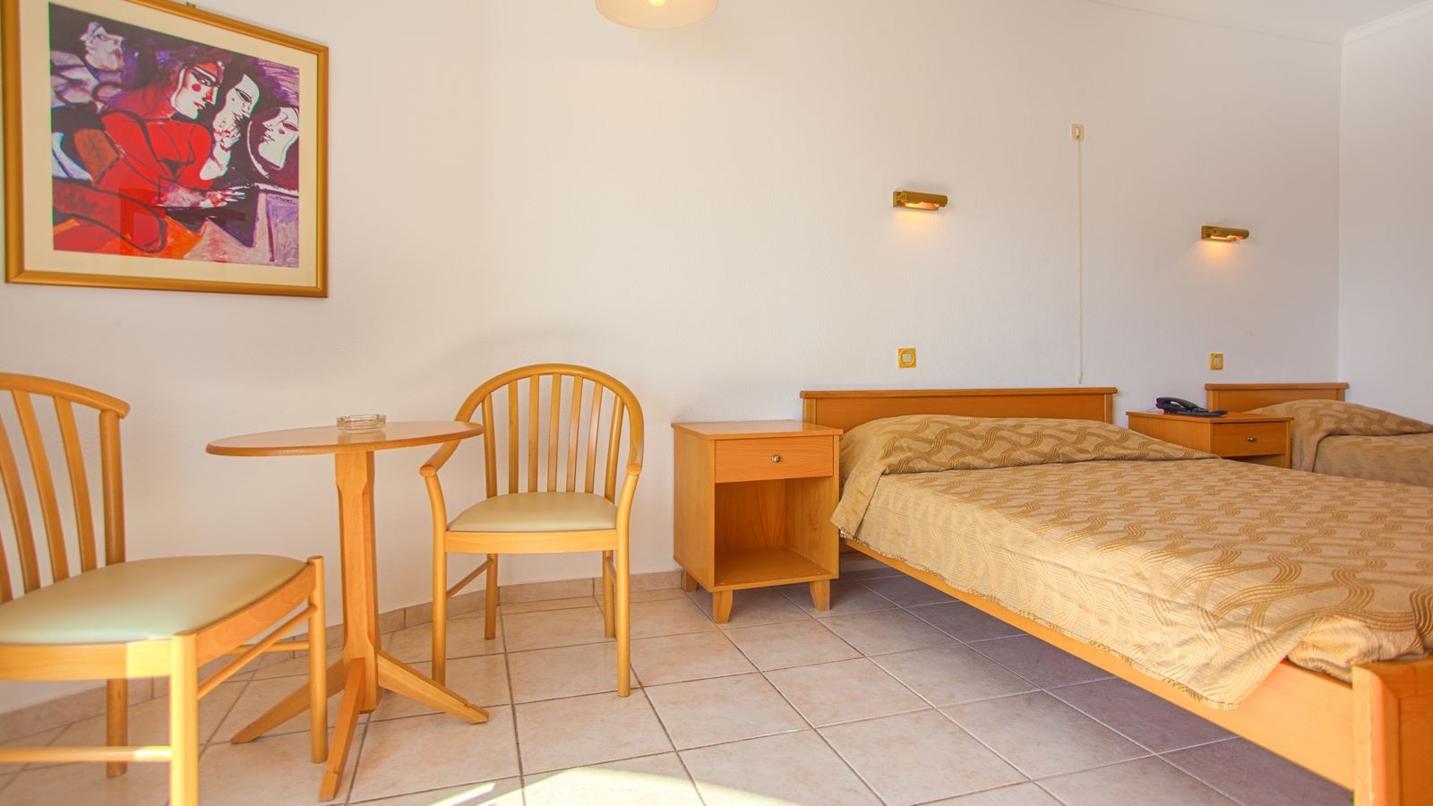 rooms-standard-room-single-use-landview-balcony