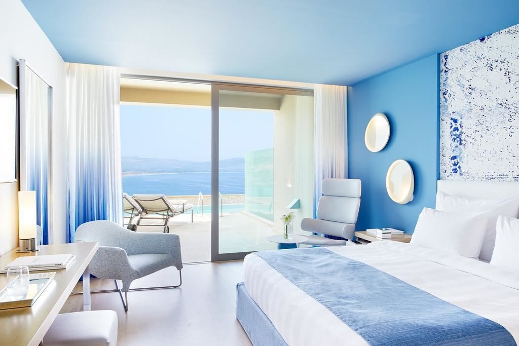 rooms-double-room-shared-pool-sea-view