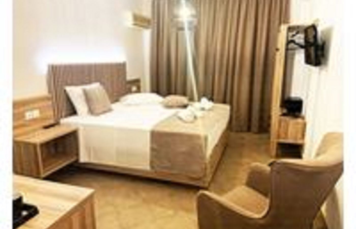 rooms-room-superior-garden-view