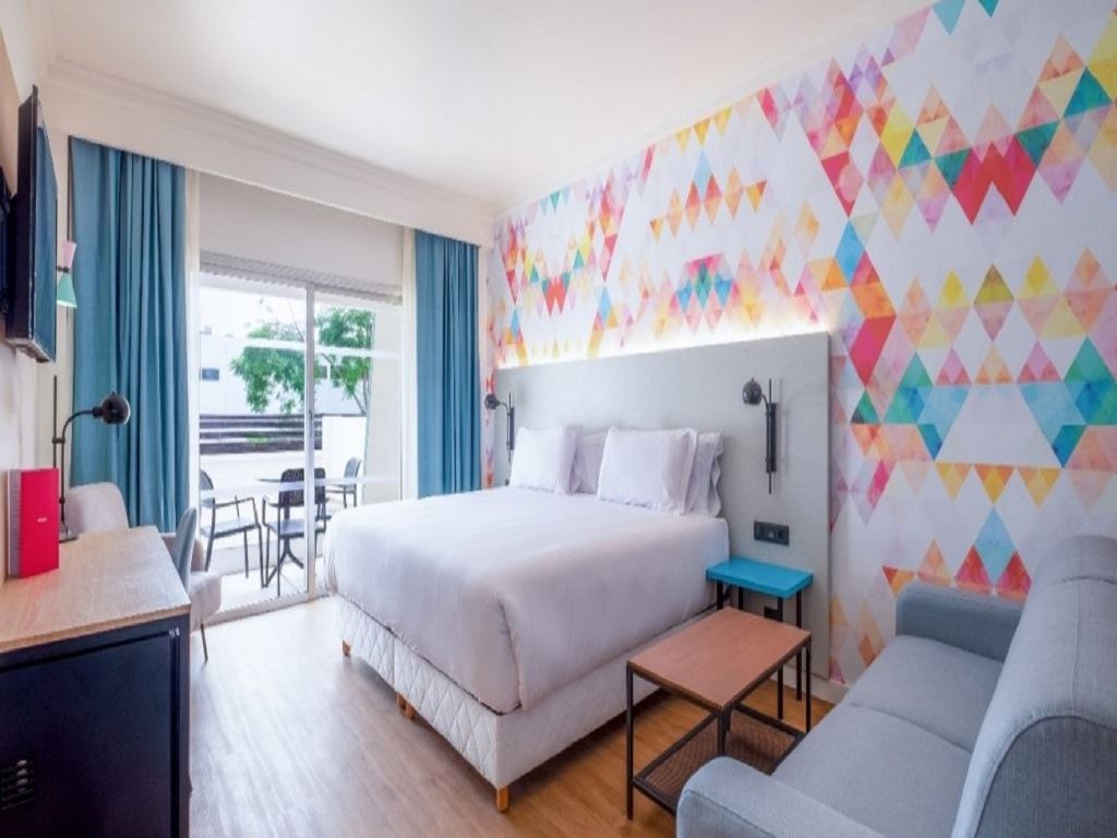 rooms-deluxe-room-garden-view