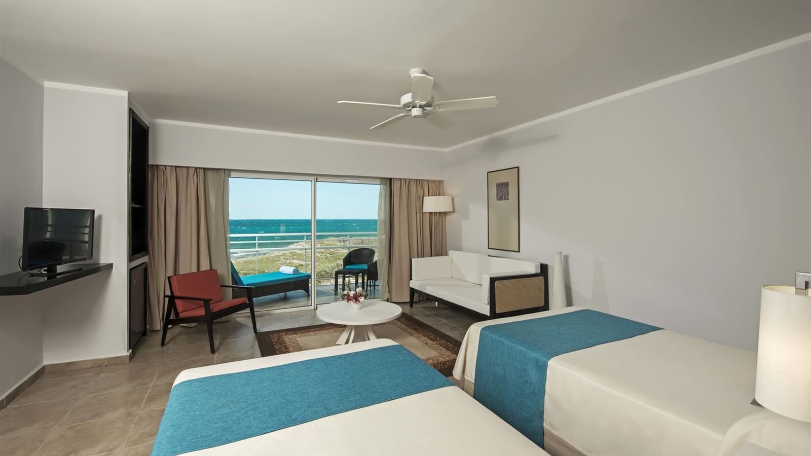rooms-junior-suite-sea-view