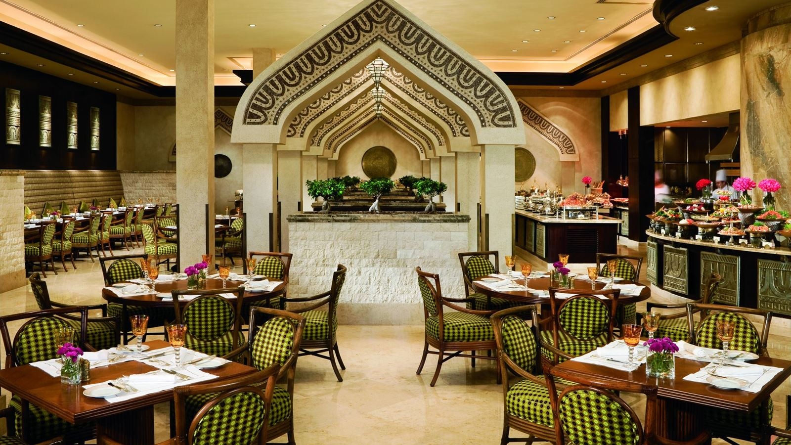 restaurants-al-liwan