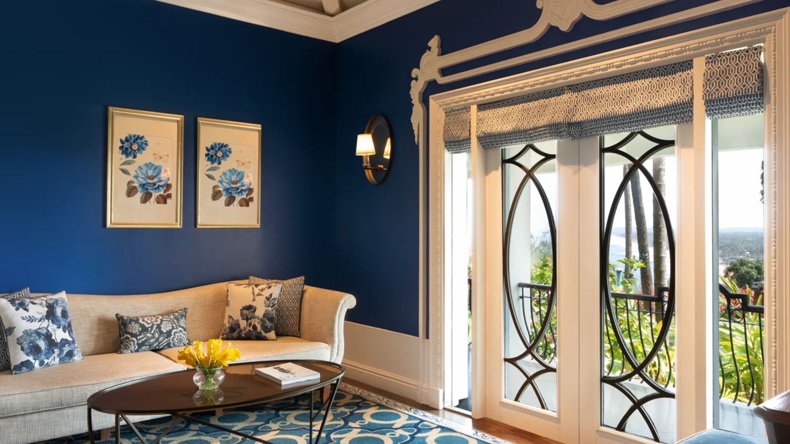 rooms-hermitage-villa-garden-view-01-bedroom