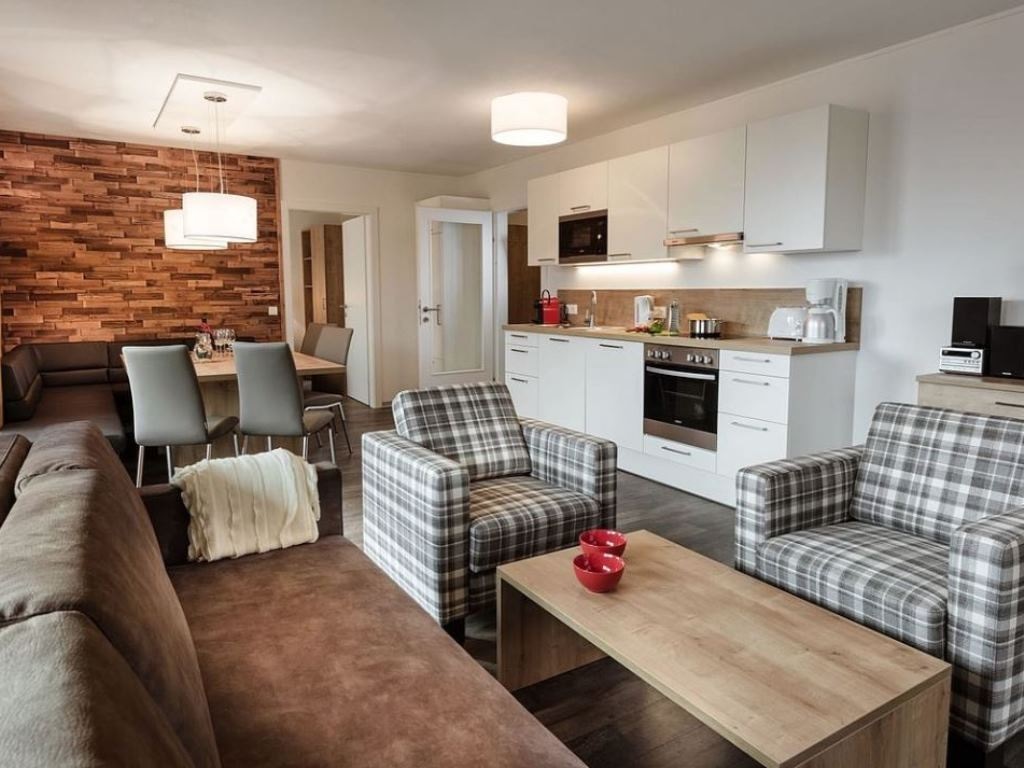 rooms-apartment-type-c-alpine-comfort-56-pax