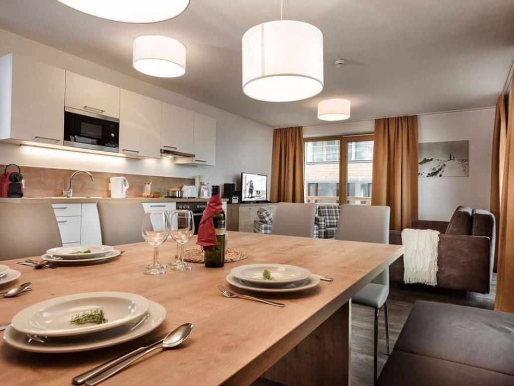 rooms-apartment-type-c-alpine-comfort-56-pax