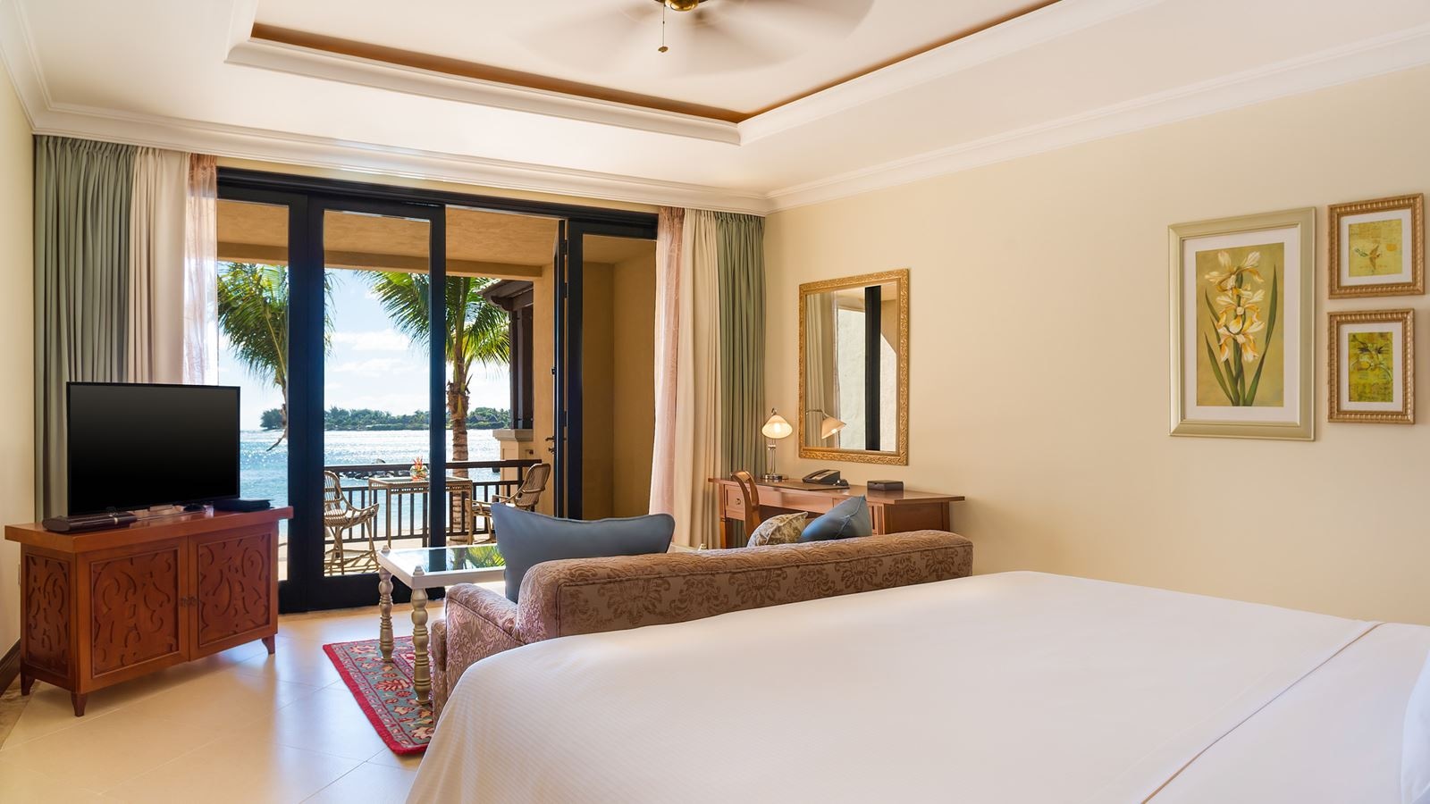 rooms-heavenly-junior-suite