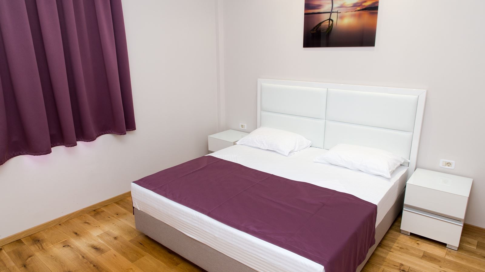 rooms-one-bedroom-apartment-sea-view