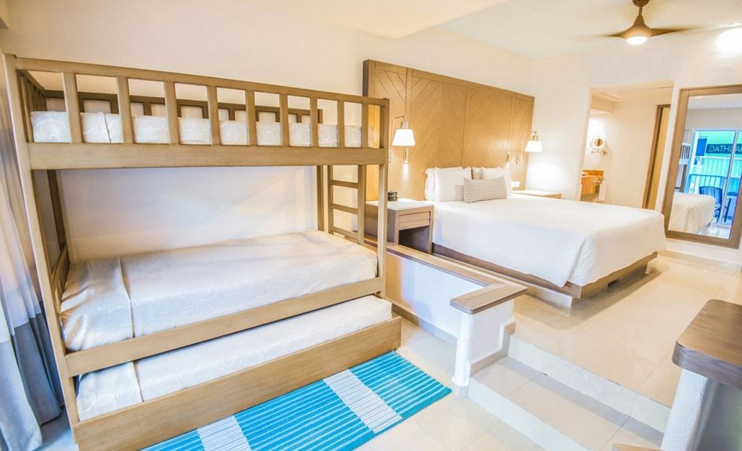 rooms-family-junior-suit