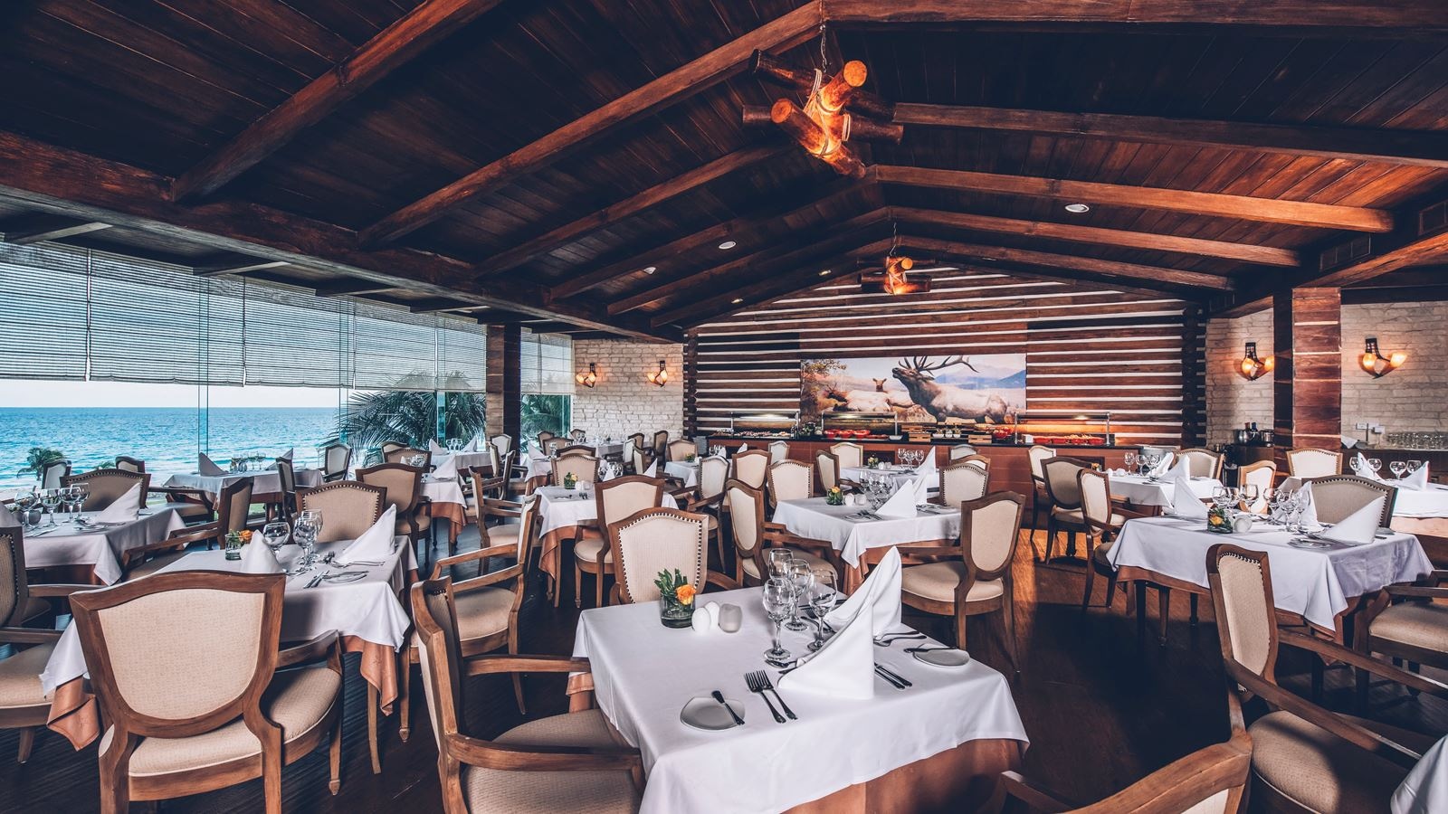 restaurants-la-parrilla