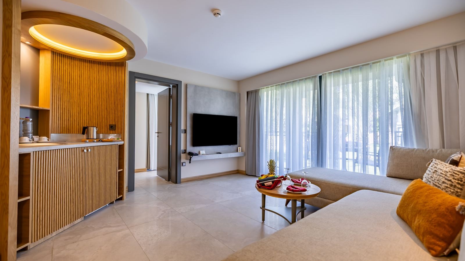 rooms-family-room-3-rooms