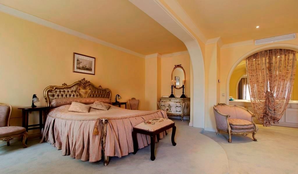 rooms-presidential-suit