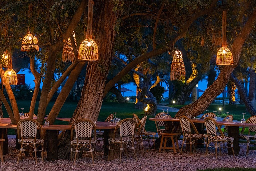 restaurants-casa-myra-italian-a-ala-carte