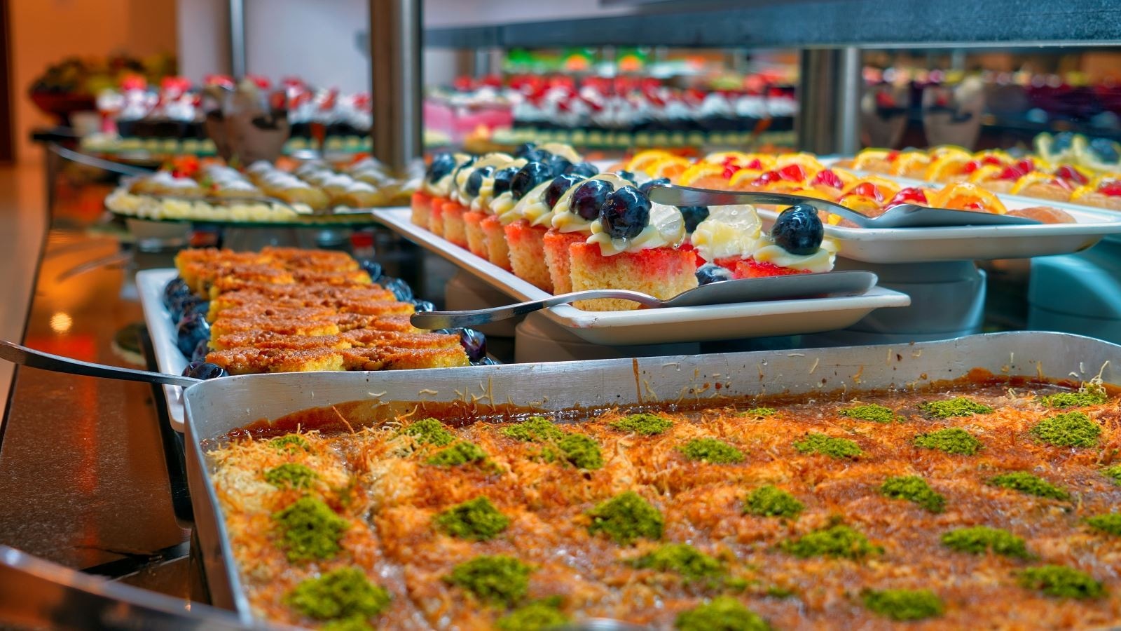 restaurants-restaurant