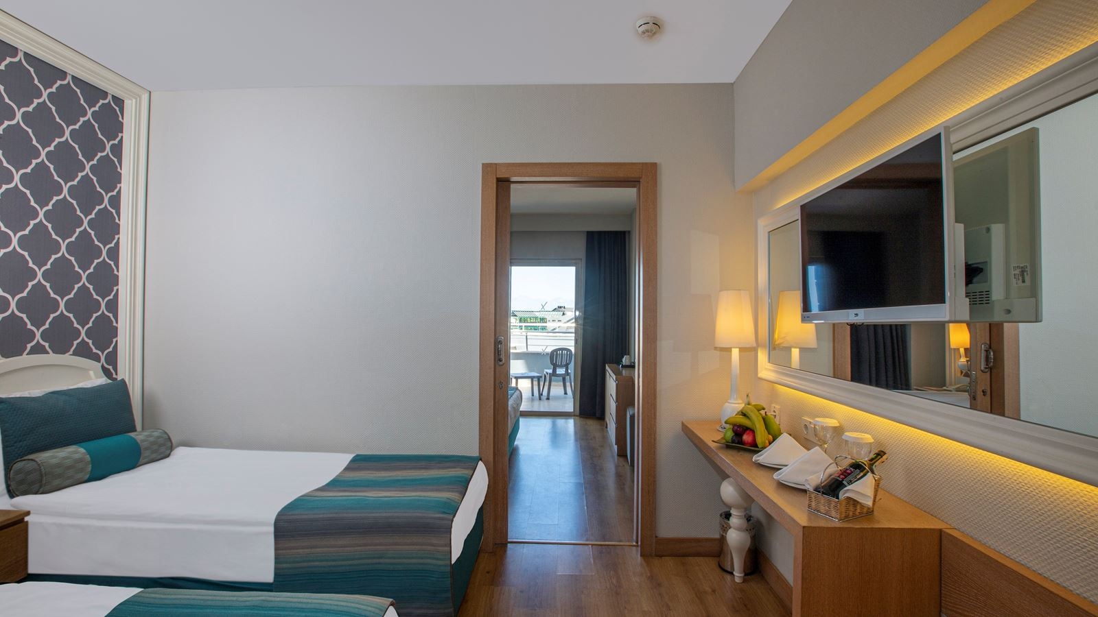 rooms-junior-family-room