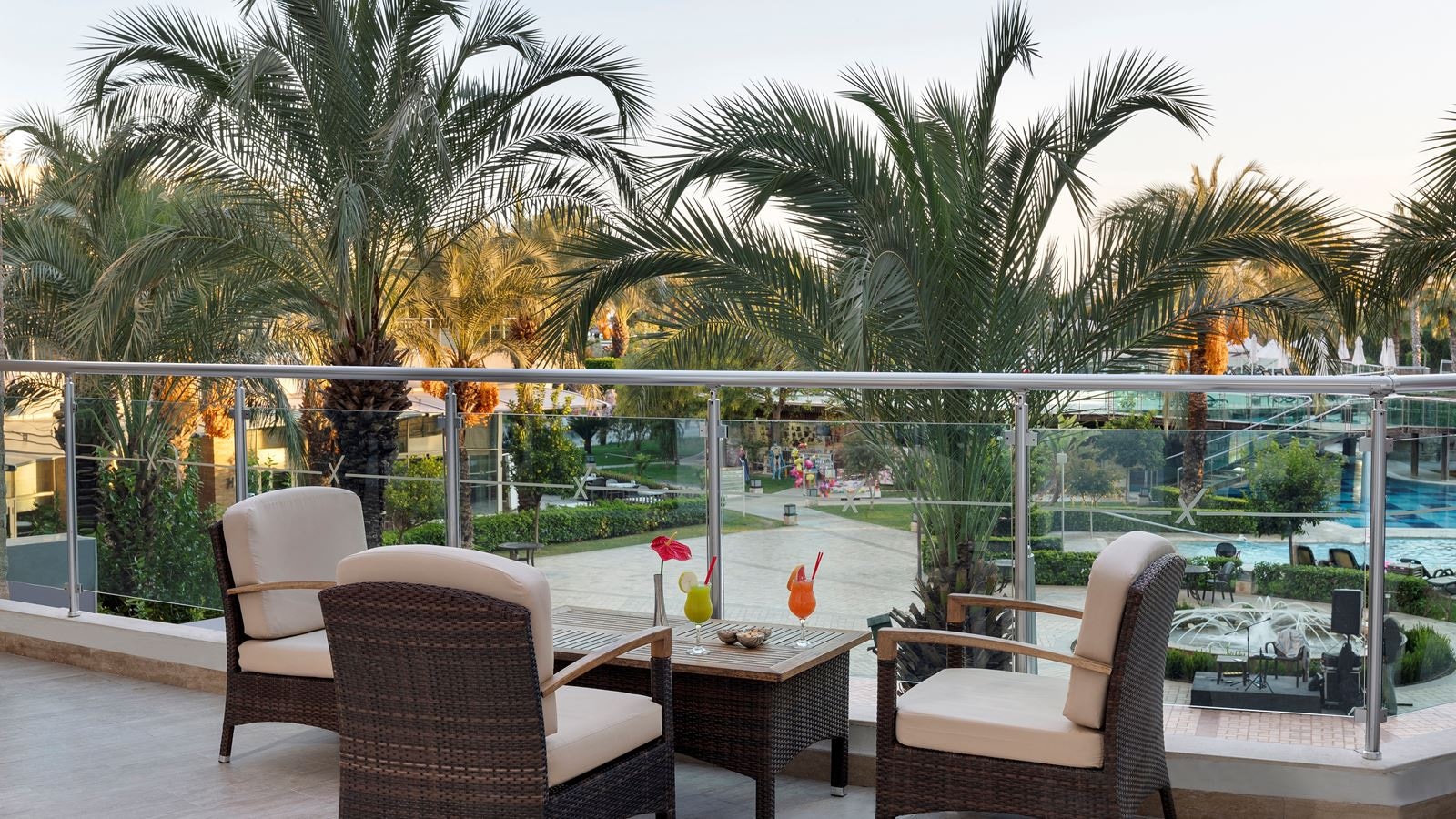 bars-prime-lobby-bar