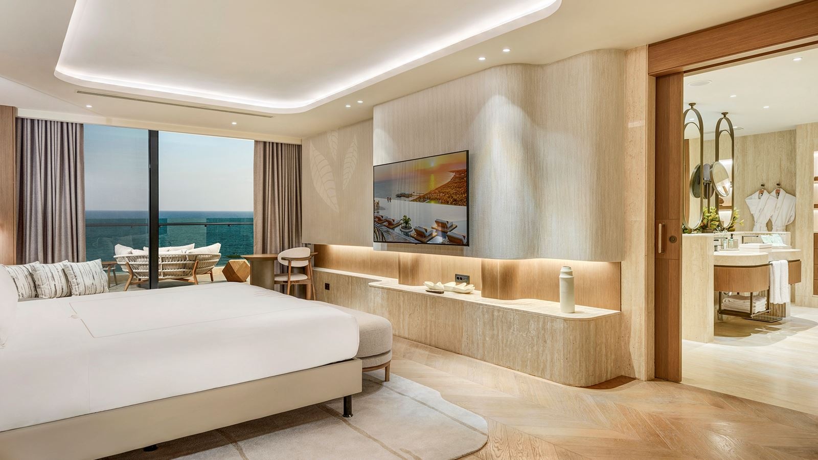 rooms-crown-horizon-suite