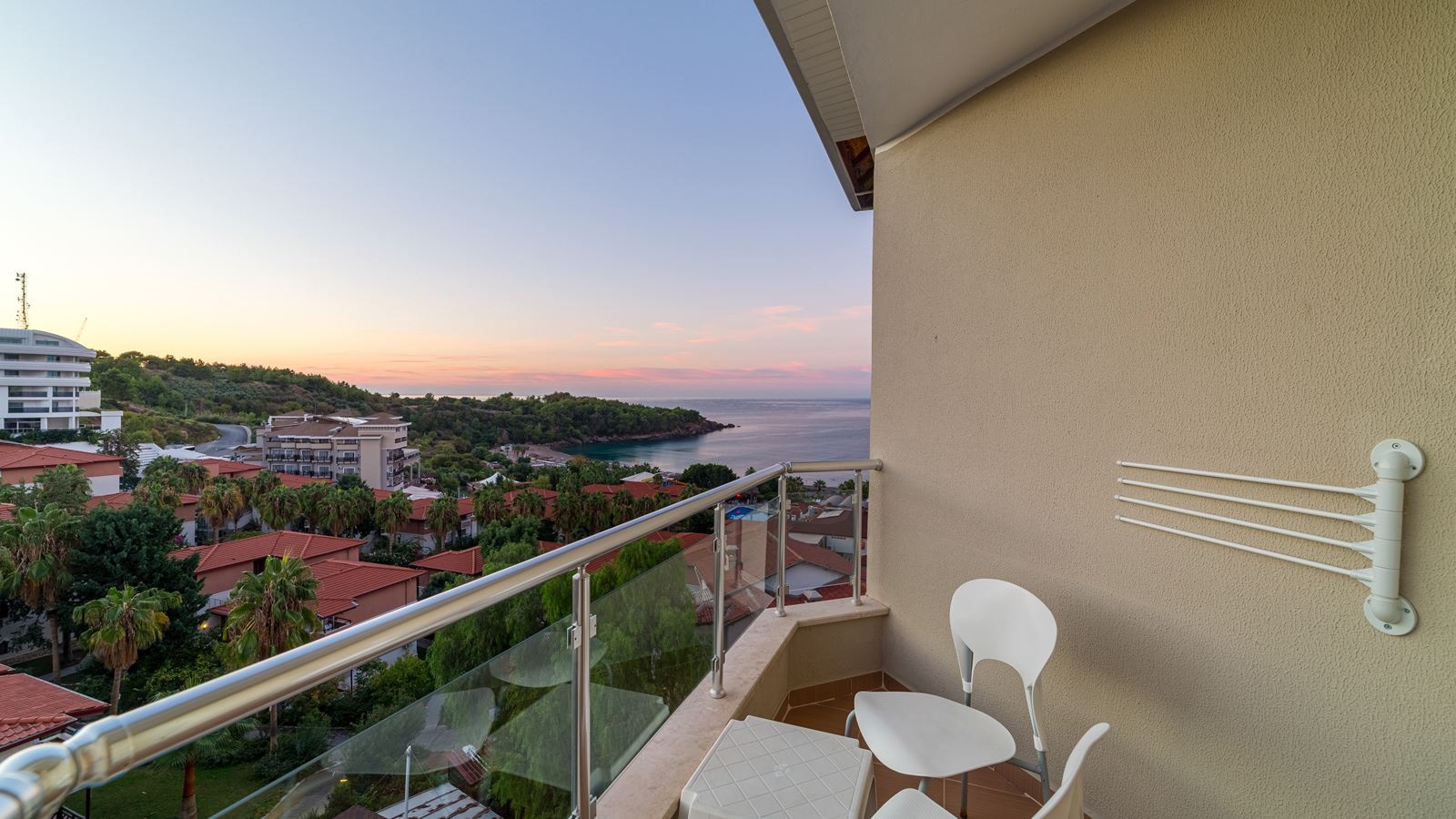 rooms-jasmin-standard-room