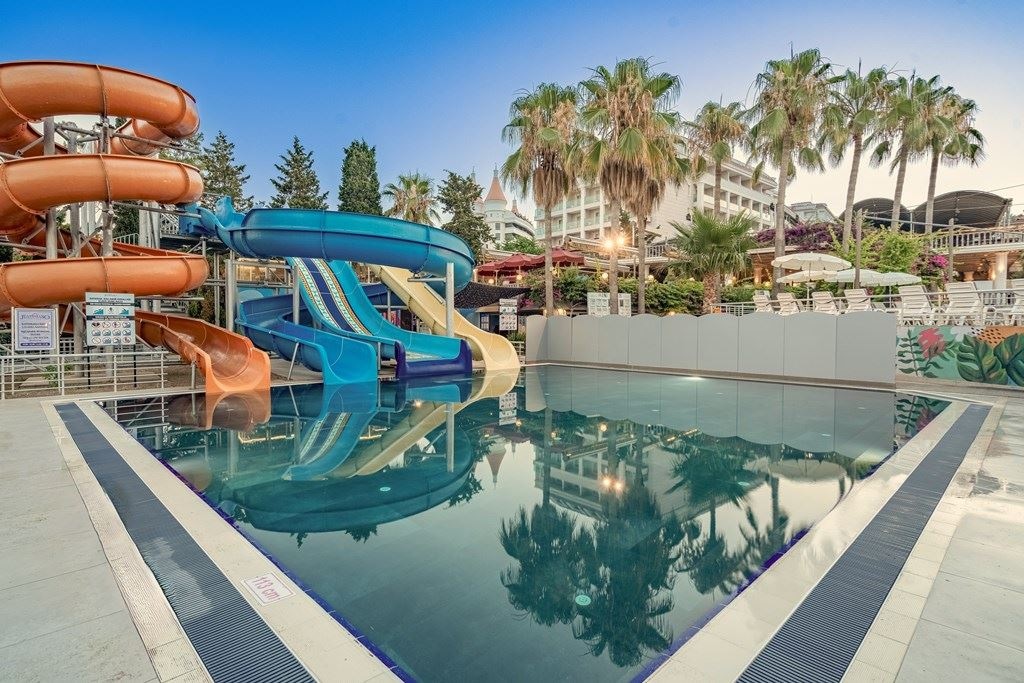 water-park-water-park