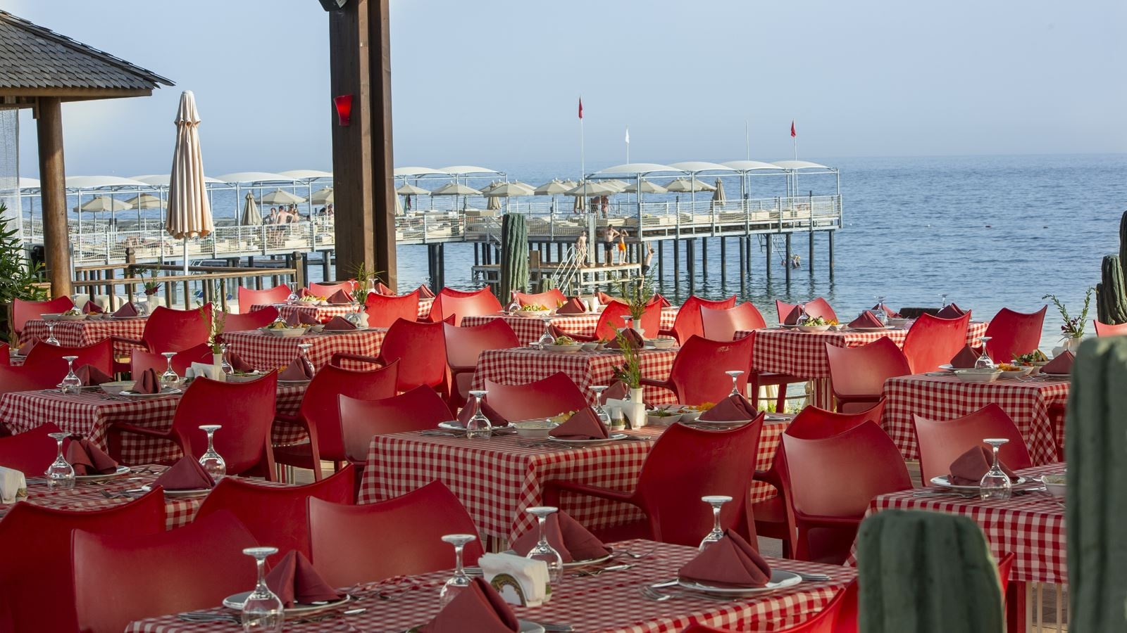 restaurants-el-sombrero-restaurant