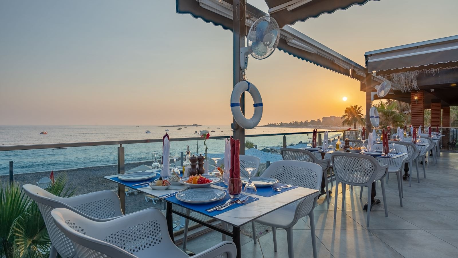 restaurants-sunset-restaurant