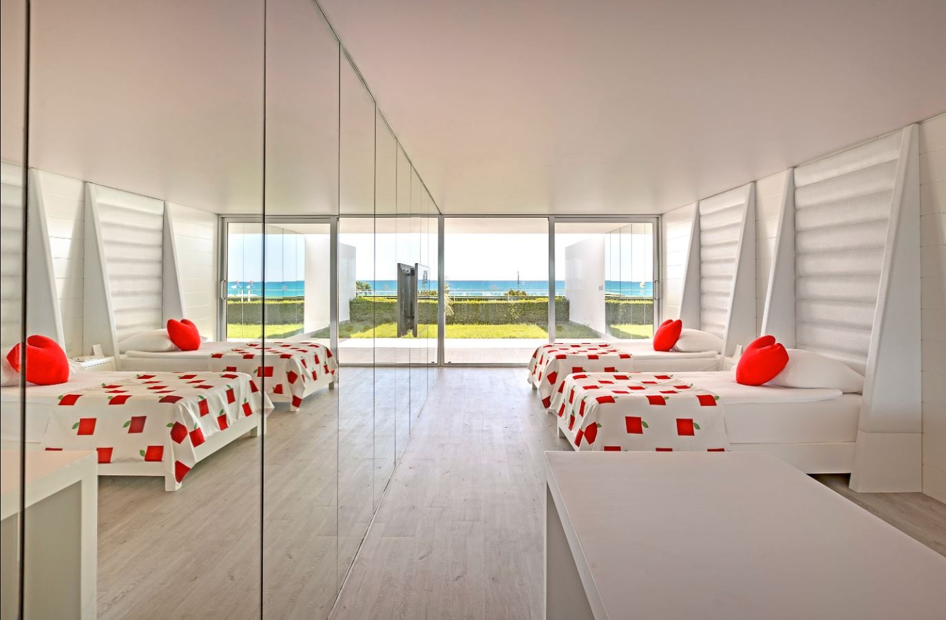 rooms-presidental-villa