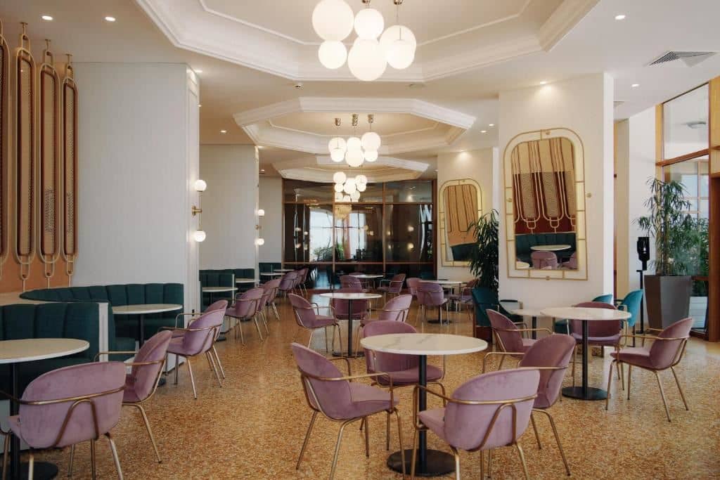 bars-lobby-bar