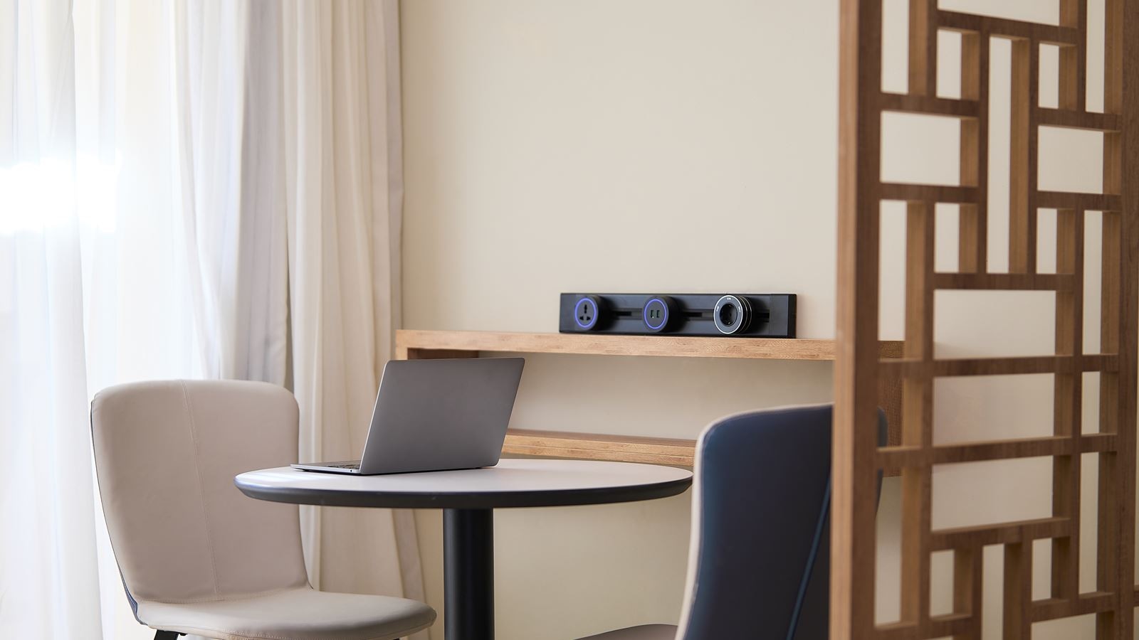 rooms-superior-suite