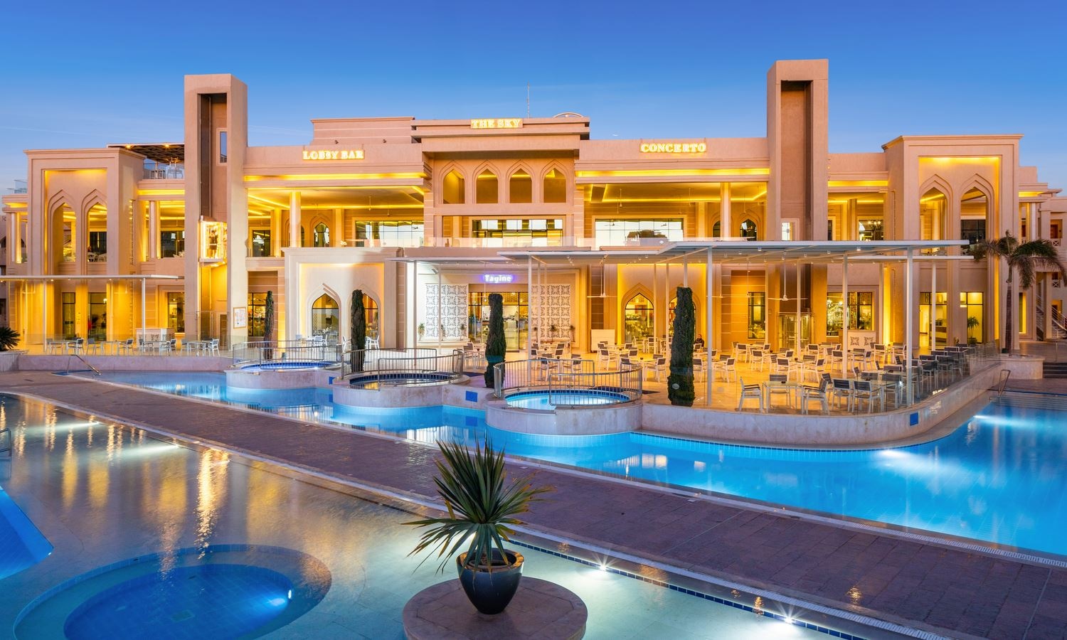 general-main-building