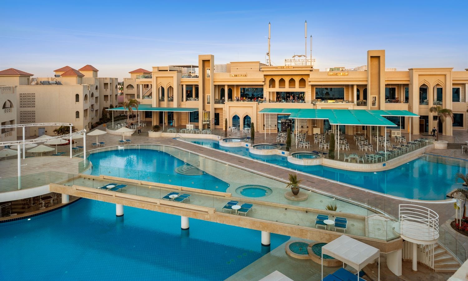 general-main-building