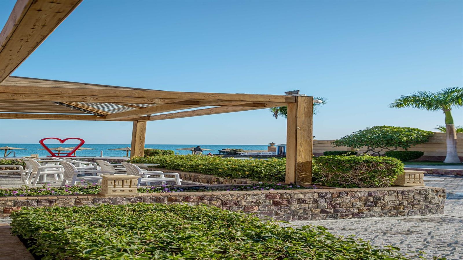 bars-siesta-pool-bar