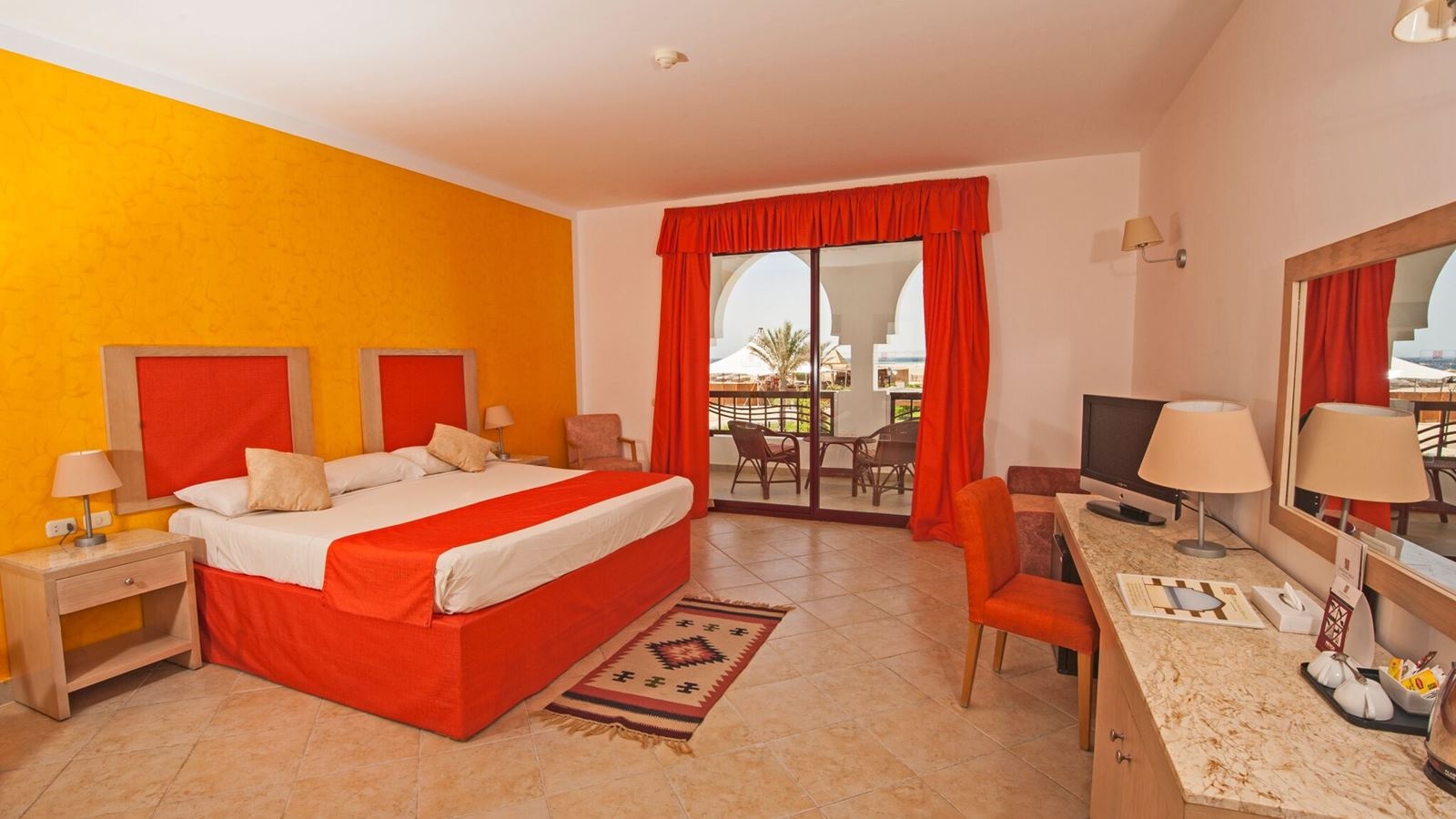 rooms-double-standard-sea-view-balcony-or-terrace