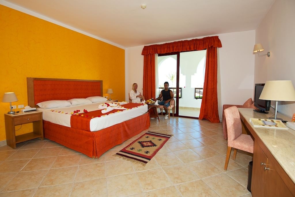 rooms-double-standard-sea-view-balcony-or-terrace