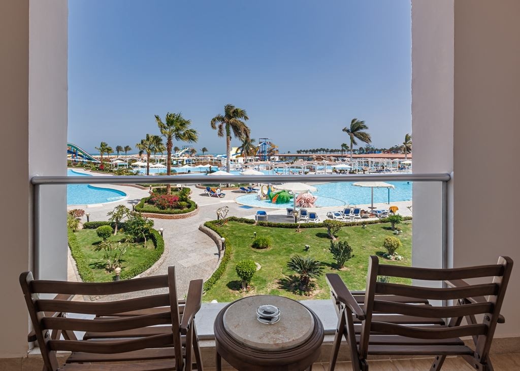 rooms-superior-room--partial-sea-view--sea-view