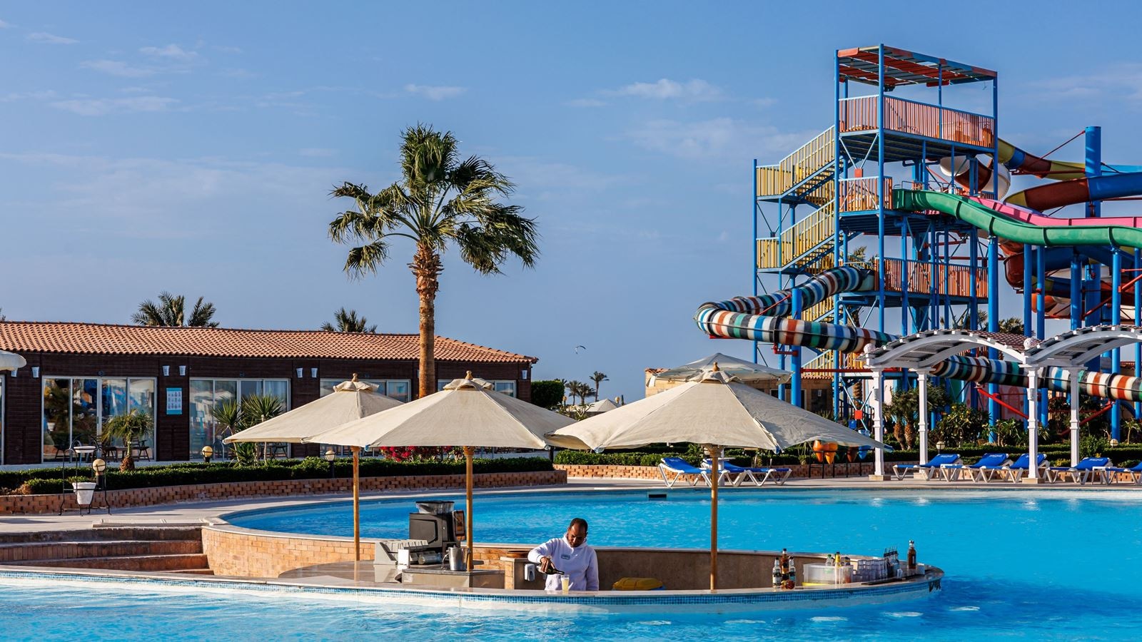 water-park-outdoor-pool