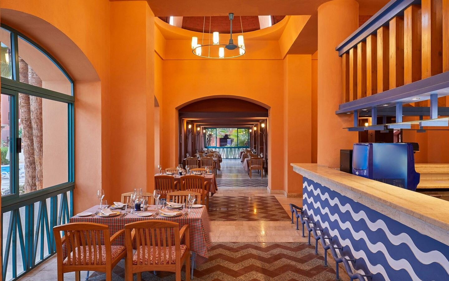 restaurants-restaurants