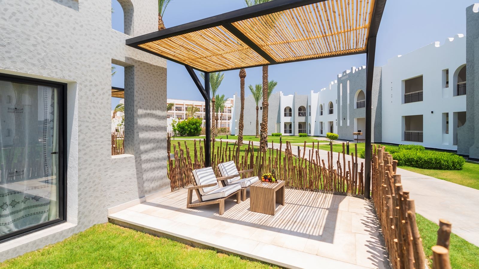 rooms-junior-garden-suite