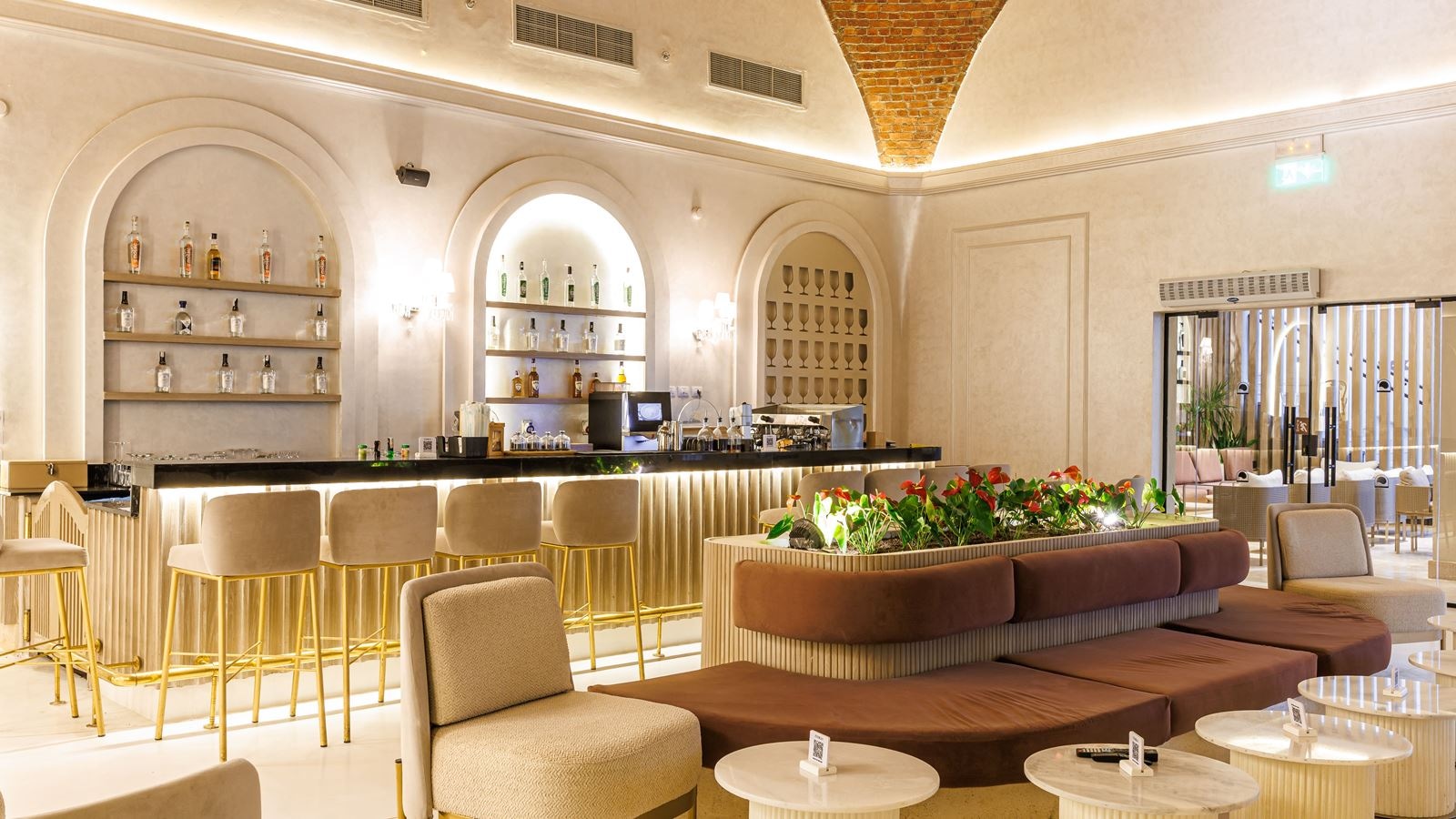 bars-indigo-lounge