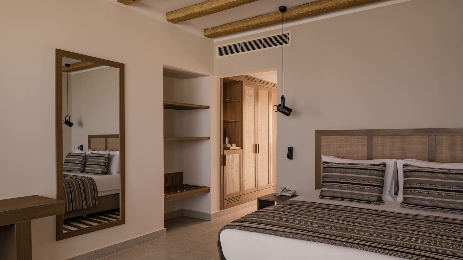 rooms-superior-garden-view