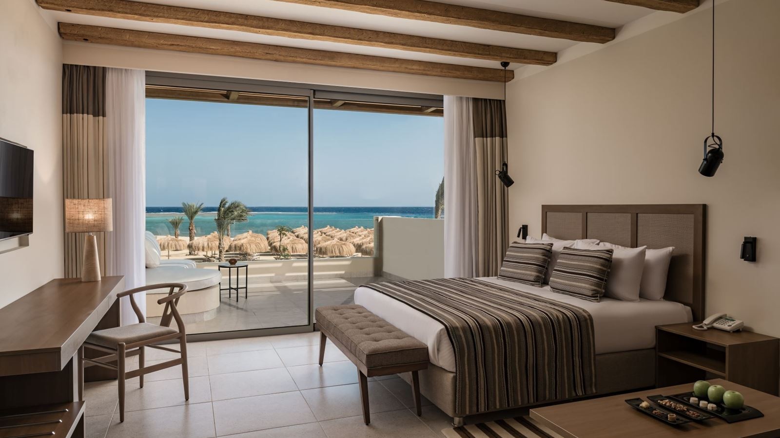 rooms-deluxe-family-sea-view