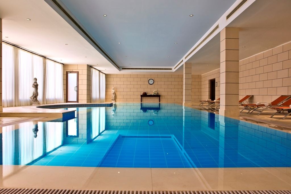 pools-indoor-pool
