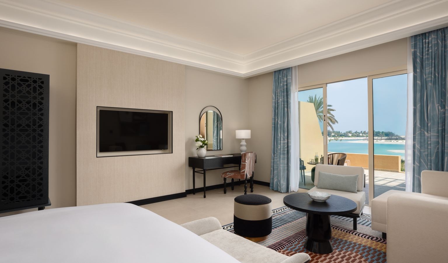 rooms-superior-room-two-queen-bed-sea-view