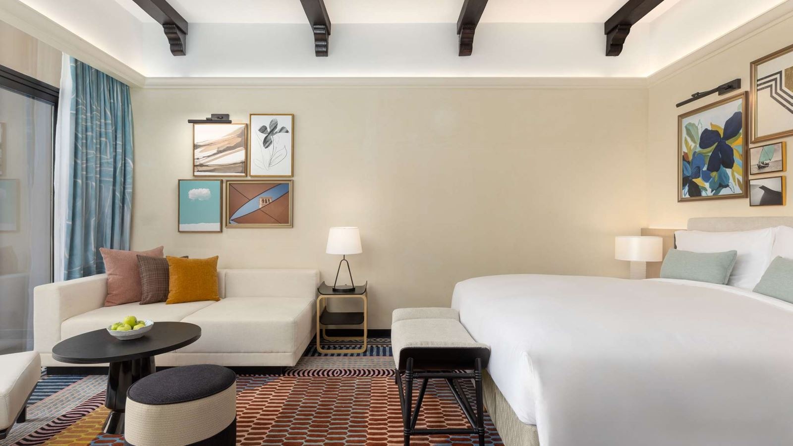 rooms-luxury-king-room-garden-view