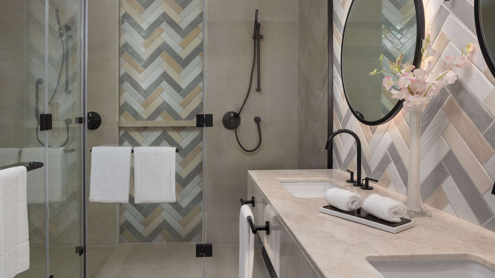 rooms-luxury-king-room-garden-view